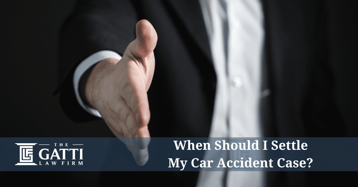 When Should I Settle My Car Accident Case?